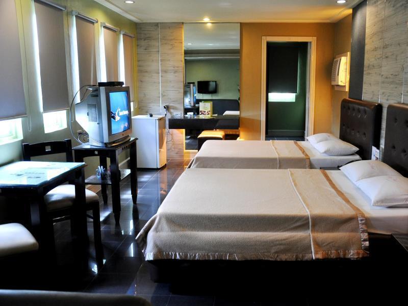Jardin De Rosal Hotel Pasig City Zewnętrze zdjęcie