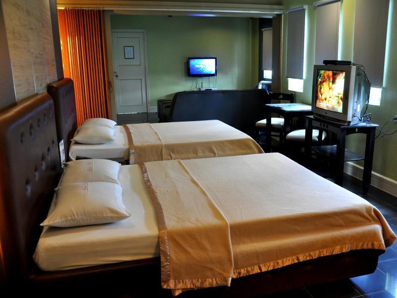 Jardin De Rosal Hotel Pasig City Zewnętrze zdjęcie