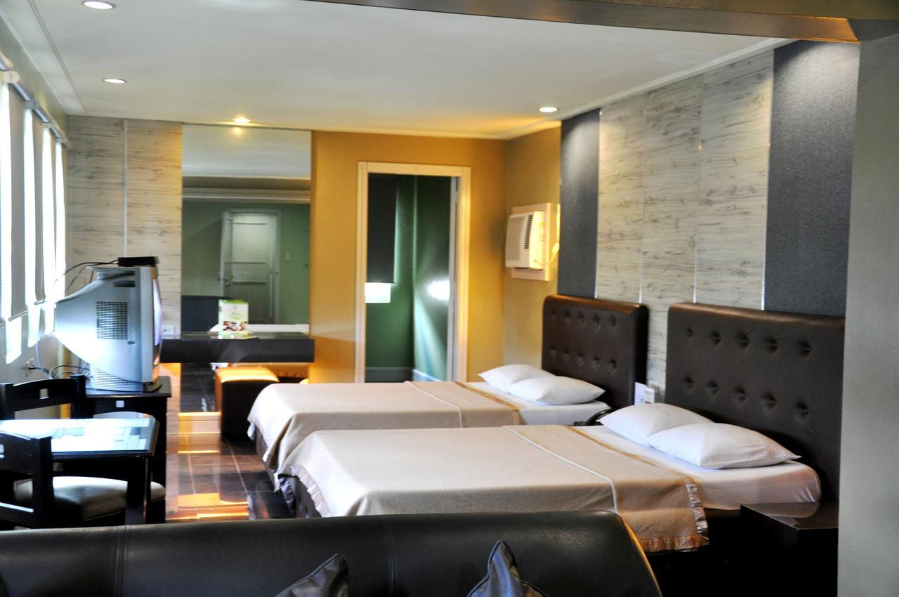 Jardin De Rosal Hotel Pasig City Zewnętrze zdjęcie